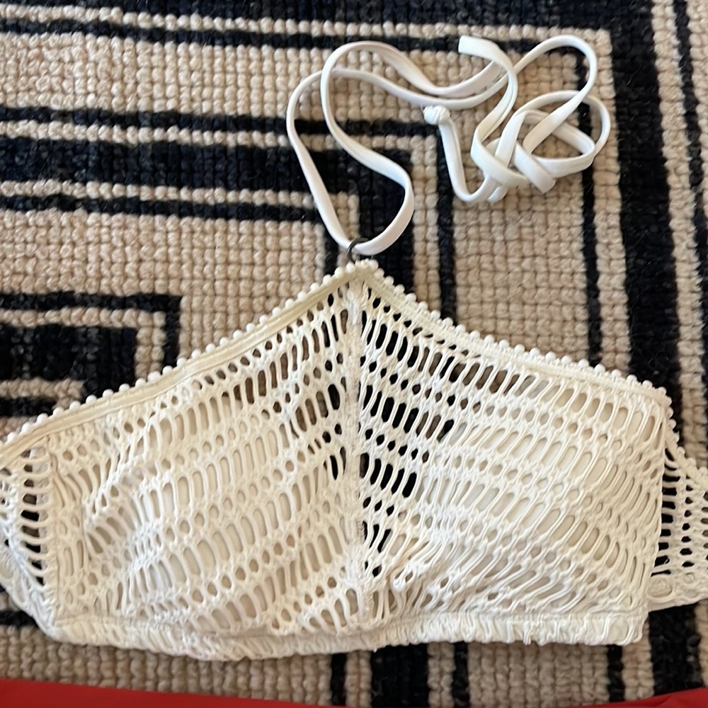 Robin Piccone Bikini Set - Picture 2 of 5